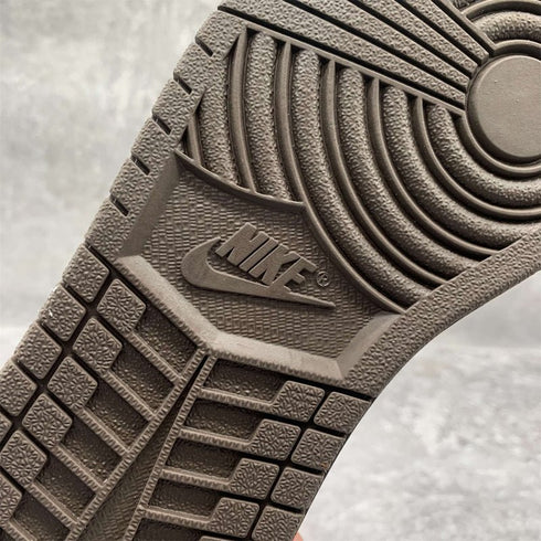 AIR JORDAN - Air Jordan 1 High OG TS SP "Travis Scott" "Cactus Jack" - Hanorio