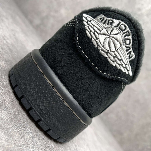 AIR JORDAN - Air Jordan 1 Low OG SP "Travis Scott - Black Phantom" - Hanorio