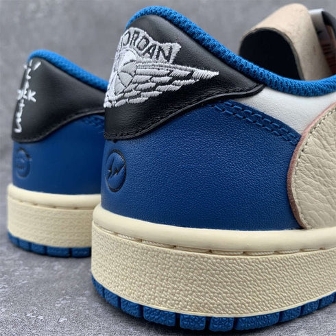 AIR JORDAN - Air Jordan 1 Low OG SP "Travis Scott - Fragment" - Hanorio