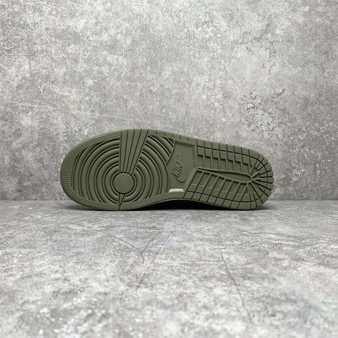 AIR JORDAN - AIR JORDAN 1 LOW OG WMNS "Travis Scott - Olive" - Hanorio