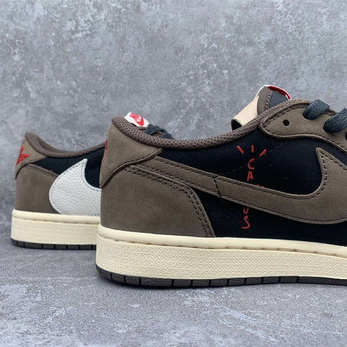 AIR JORDAN - Air Jordan 1 Low "Travis Scott" - Hanorio