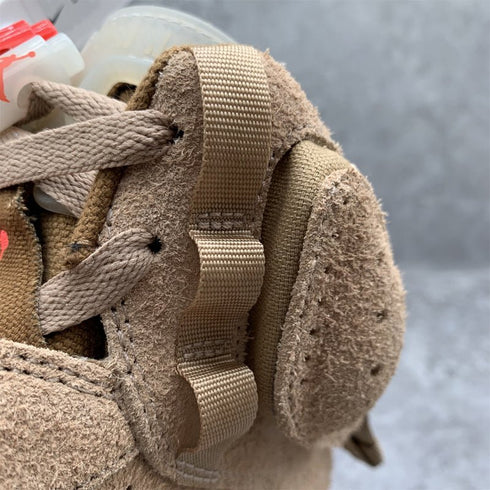 AIR JORDAN - Air Jordan 6 Retro Sample "Travis Scott - British Khaki" - Hanorio