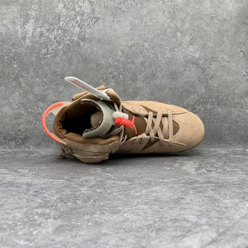 AIR JORDAN - Air Jordan 6 Retro Sample "Travis Scott - British Khaki" - Hanorio