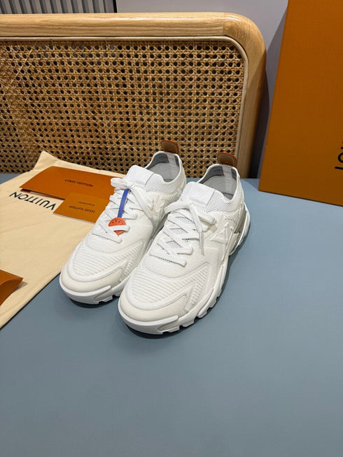 Sneaker LV Runner Tatic