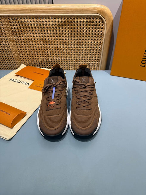 Sneaker LV Runner Tatic