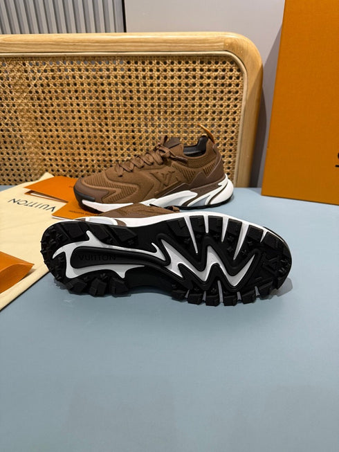 Sneaker LV Runner Tatic