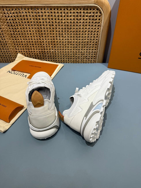 Sneaker LV Runner Tatic