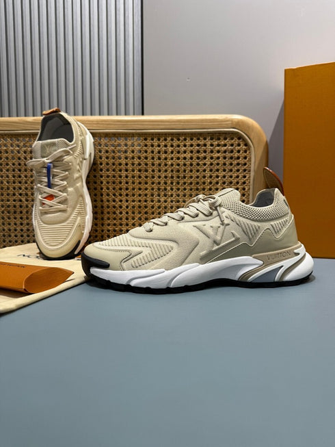Sneaker LV Runner Tatic