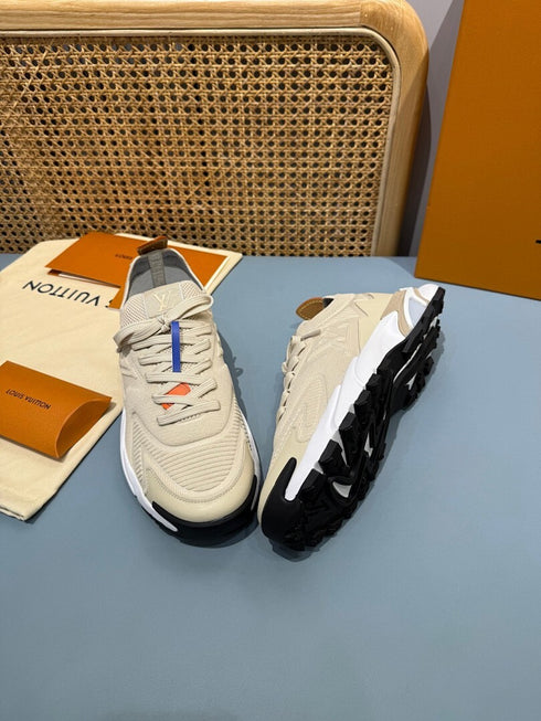 Sneaker LV Runner Tatic