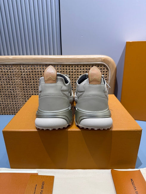 Sneaker LV Runner Tatic