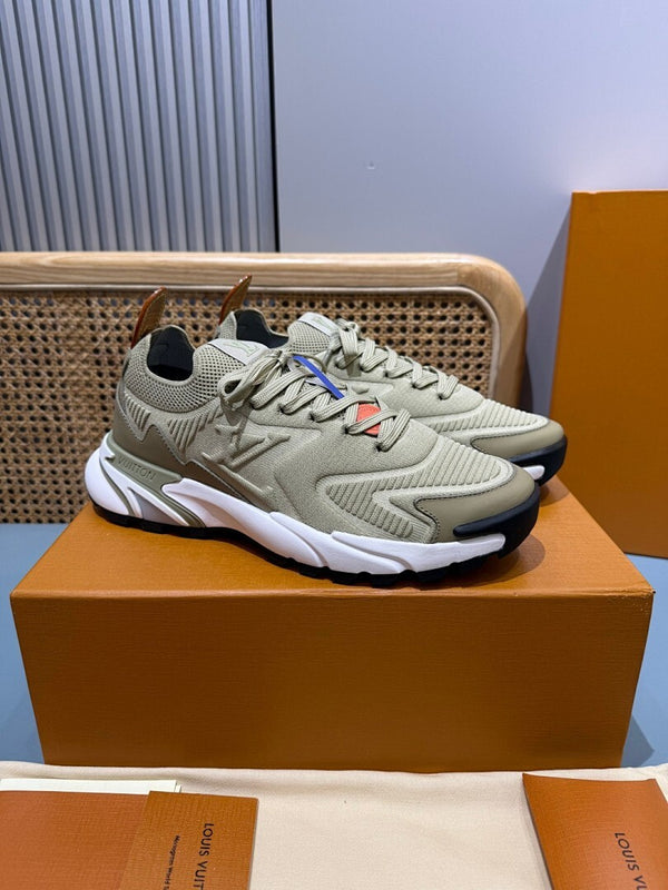 Sneaker LV Runner Tatic