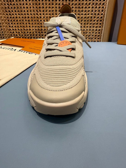 Sneaker LV Runner Tatic