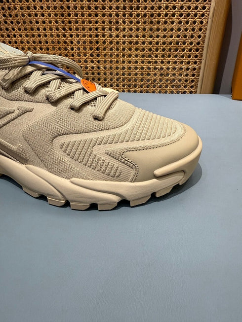 Sneaker LV Runner Tatic