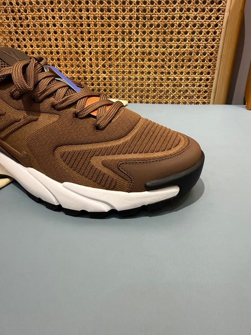 Sneaker LV Runner Tatic