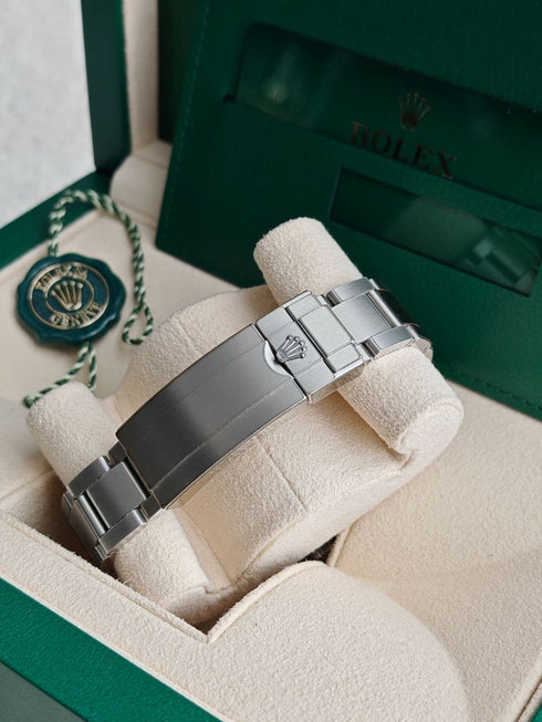 ROLEX - Rolex Submariner Black Date 40mm - Hanorio