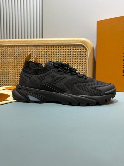 LOUIS V. - Sneaker LV Runner Tatic Full Black - Hanorio